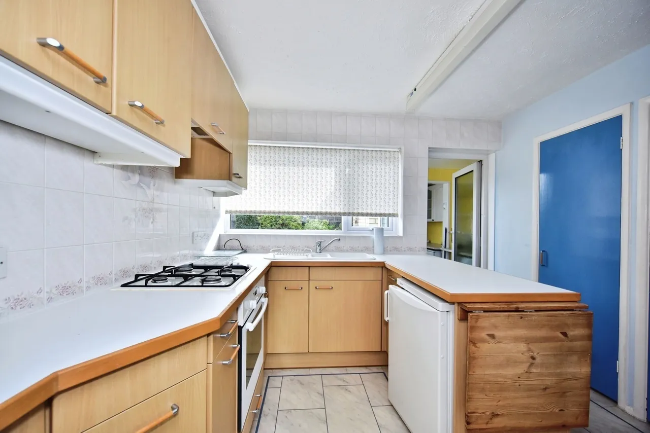 Wrangleden Road, Maidstone, Kent, ME15, photo 3
