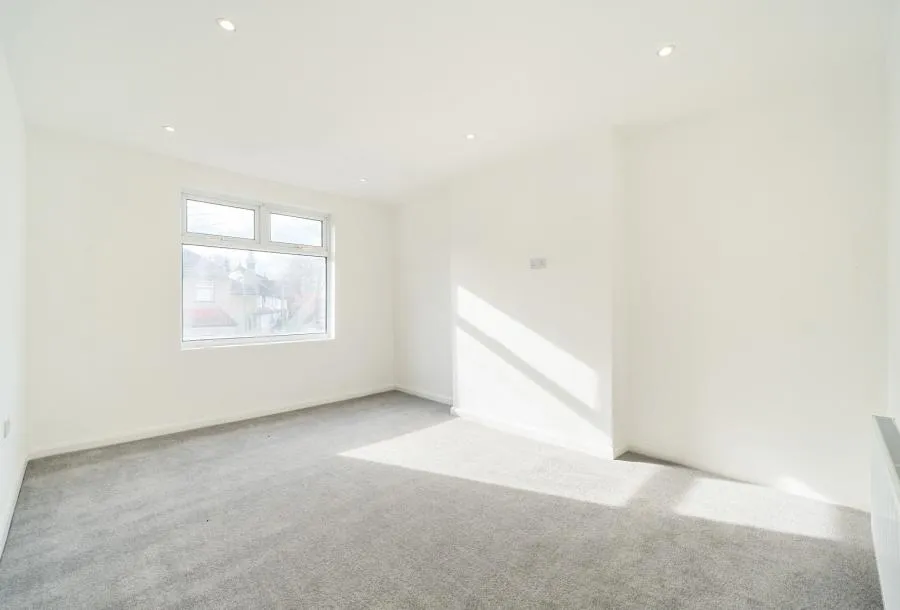 Lammas Avenue, Mitcham, CR4, photo 10