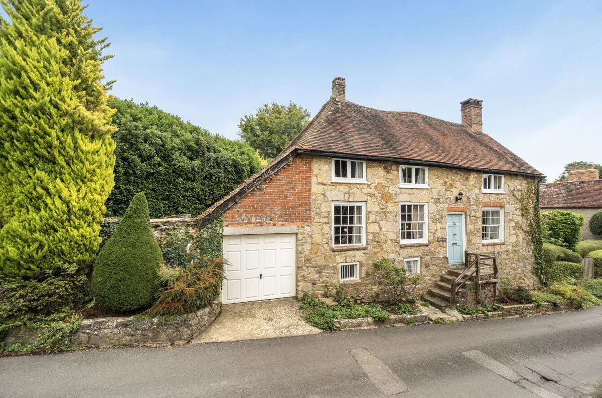 West Chiltington, RH20, photo 16
