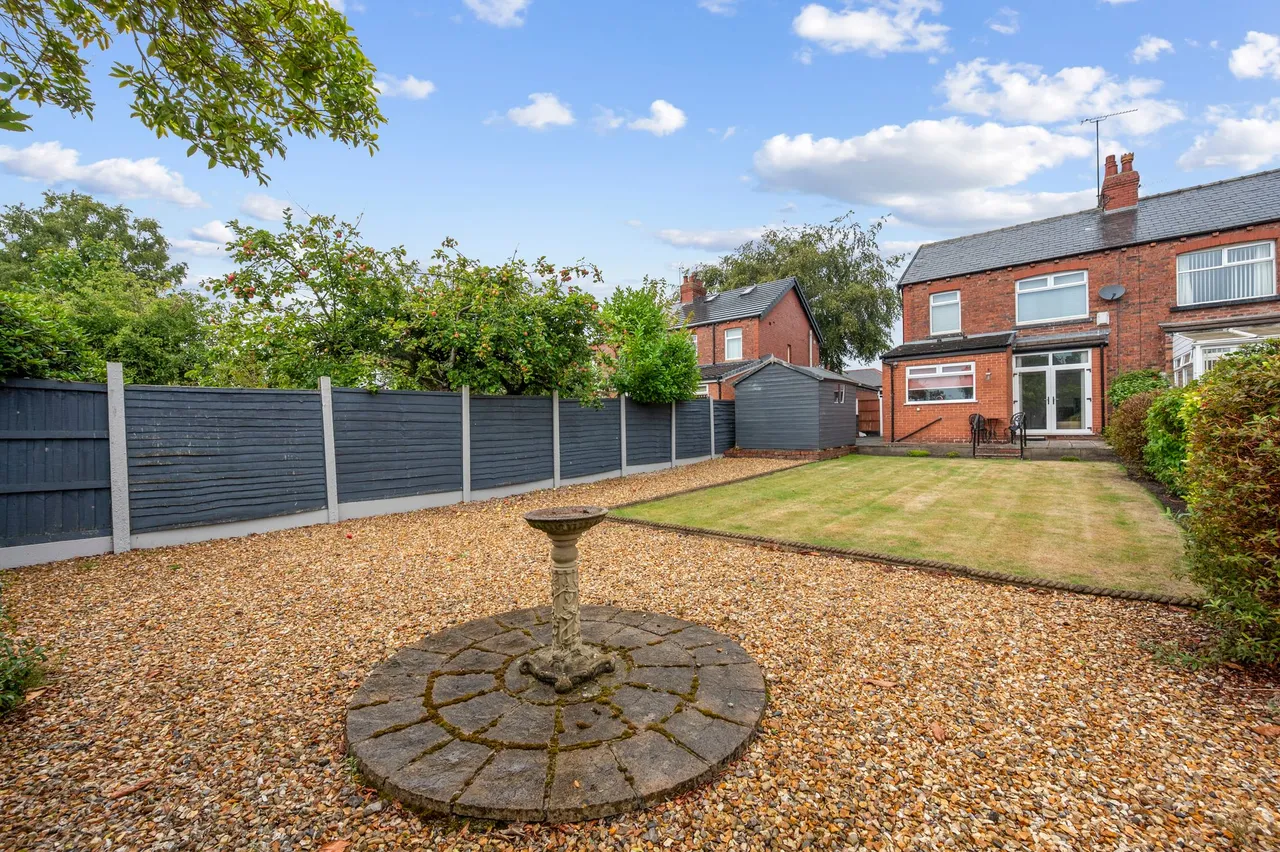 Kiln Lane, Dentons Green, WA10, photo 21