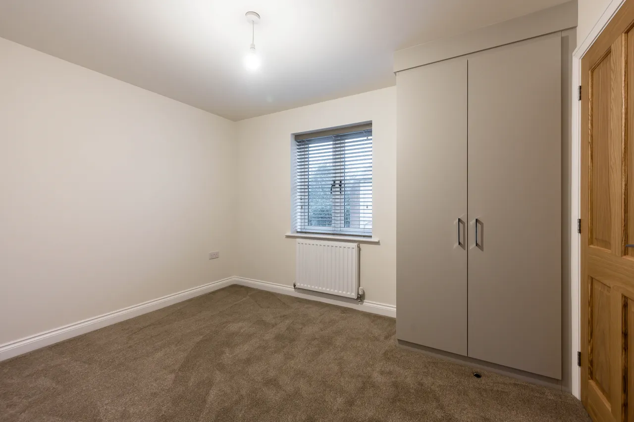 Cross Street, Standish, WN6, photo 8