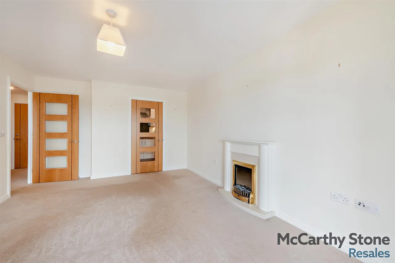 White Lion Street, Tenby, SA70, photo 5
