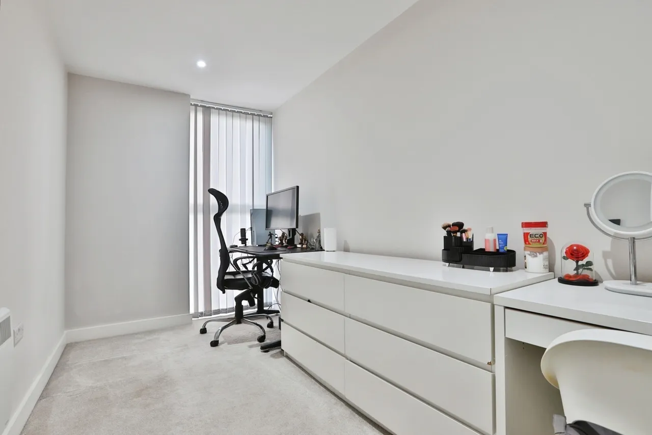 Ringwood Road, Poole, BH12, photo 9