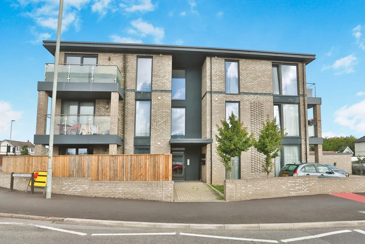 Ringwood Road, Poole, BH12, photo 15