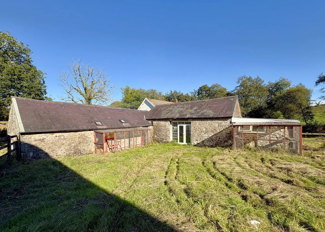 Golden Grove, Carmarthen, SA32, photo 2