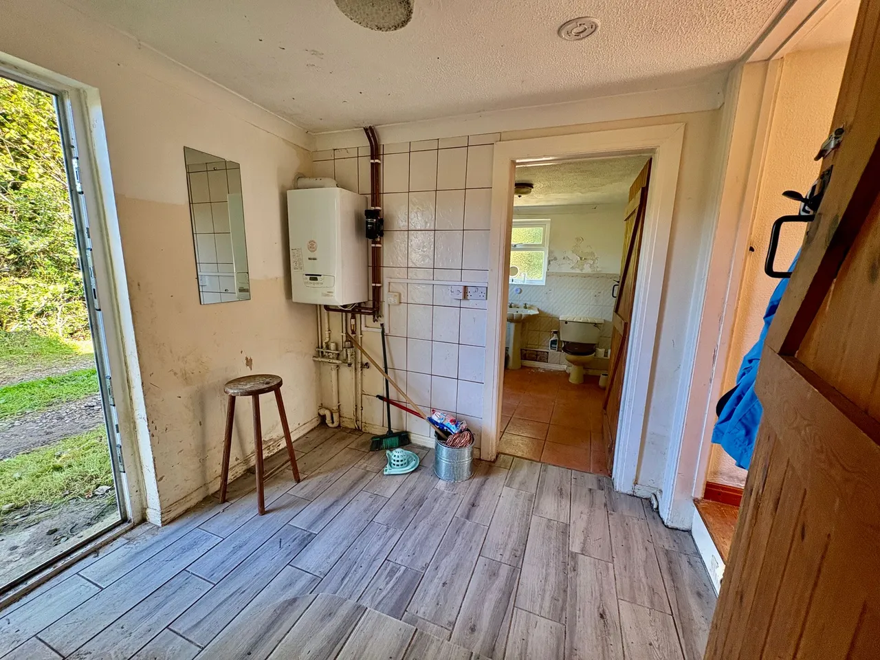 Golden Grove, Carmarthen, SA32, photo 18