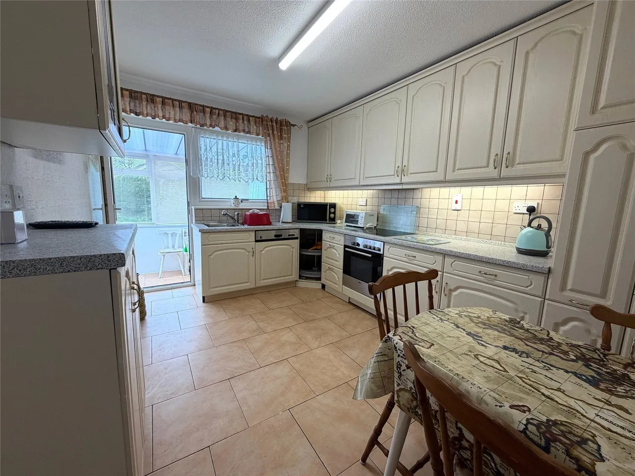 Heol Glyndwr, Fishguard, SA65, photo 4