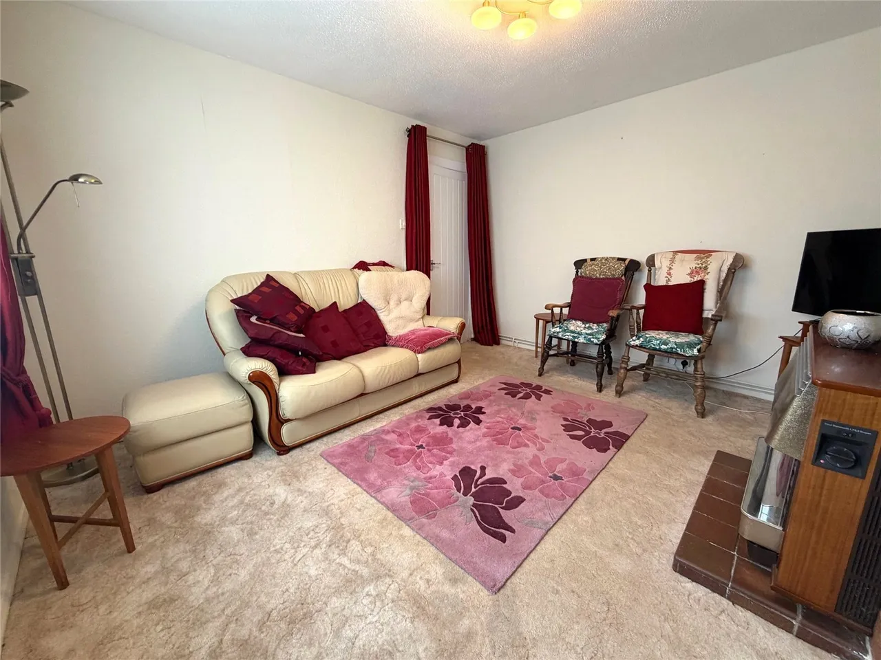 Heol Glyndwr, Fishguard, SA65, photo 3