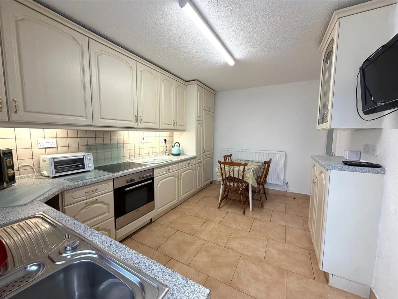 Heol Glyndwr, Fishguard, SA65, photo 5