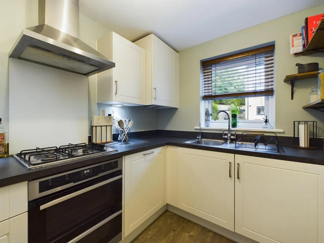 Divot Way, Basingstoke, RG24, photo 5