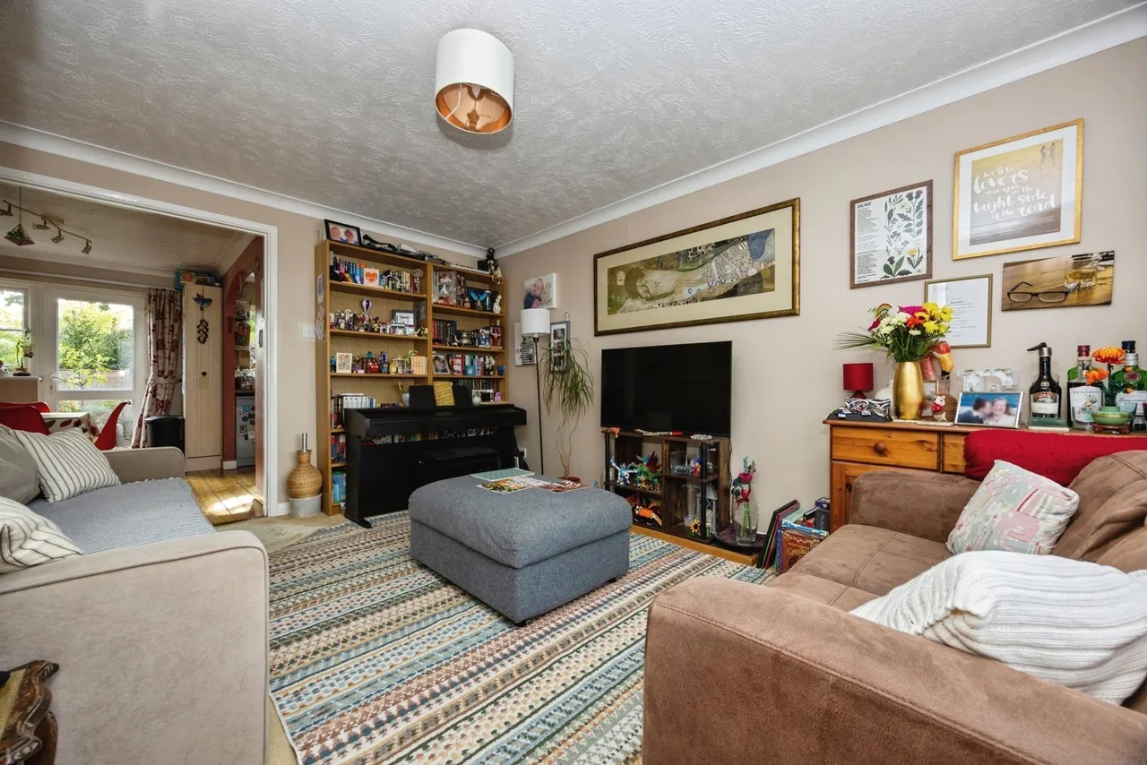 Blue Timbers Close, Bordon, GU35, photo 6