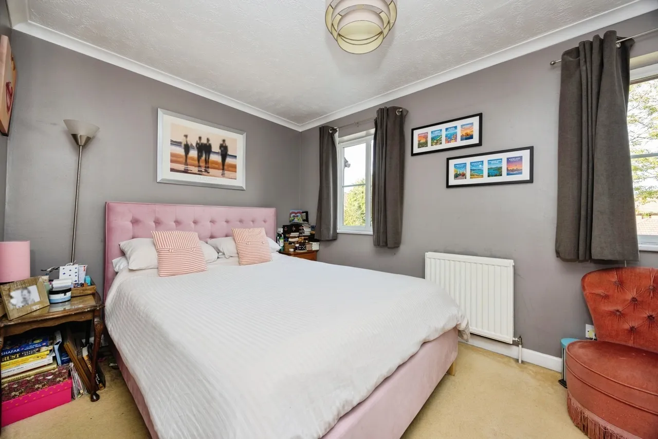 Blue Timbers Close, Bordon, GU35, photo 14