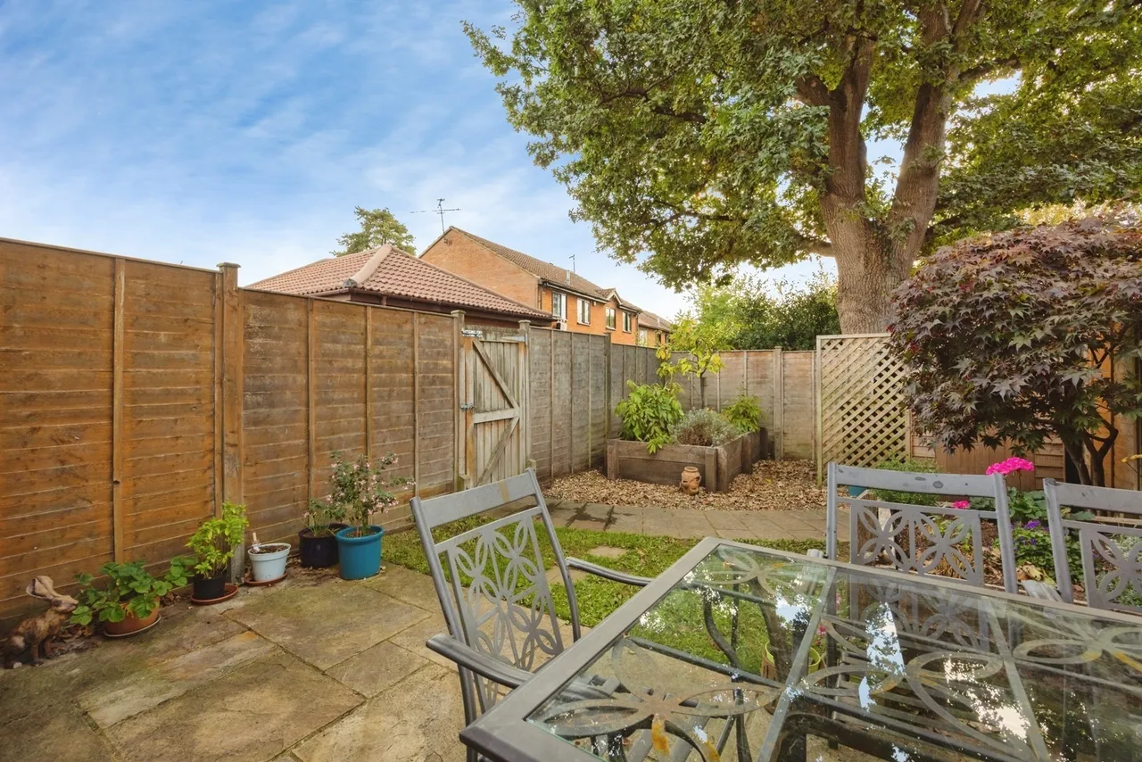Blue Timbers Close, Bordon, GU35, photo 18