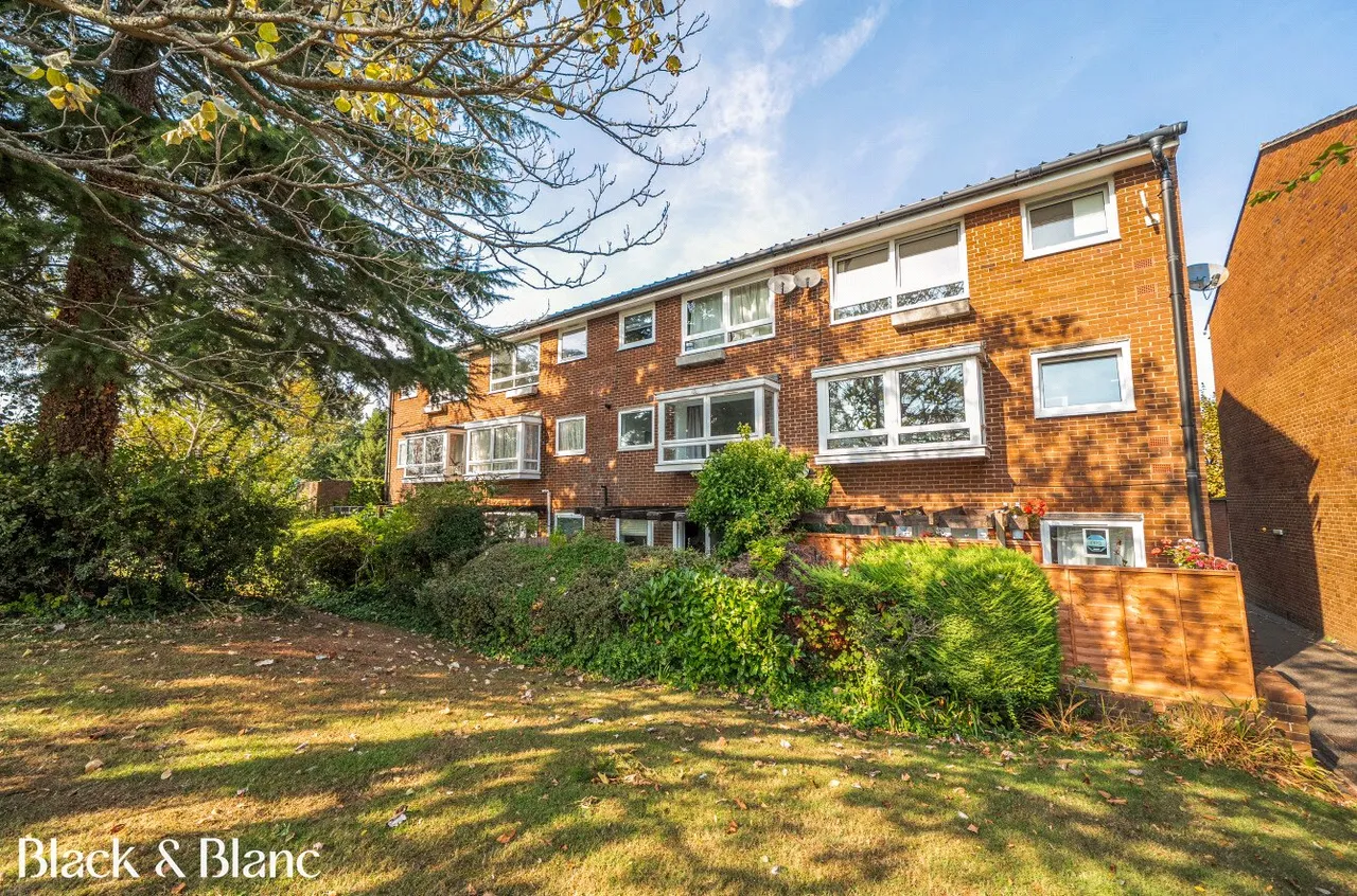 1 bed flat for sale, Tidenham Gardens, Croydon, CR0