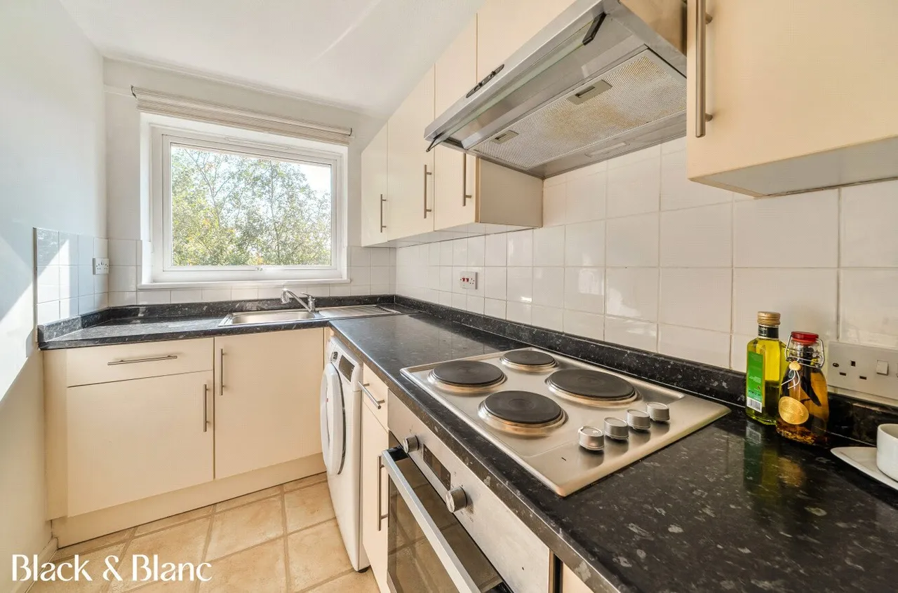 Tidenham Gardens, Croydon, CR0, photo 6