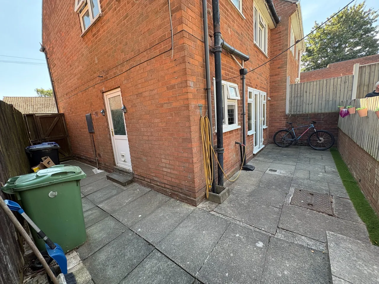 Lime Street, Bilston, WV14, photo 20