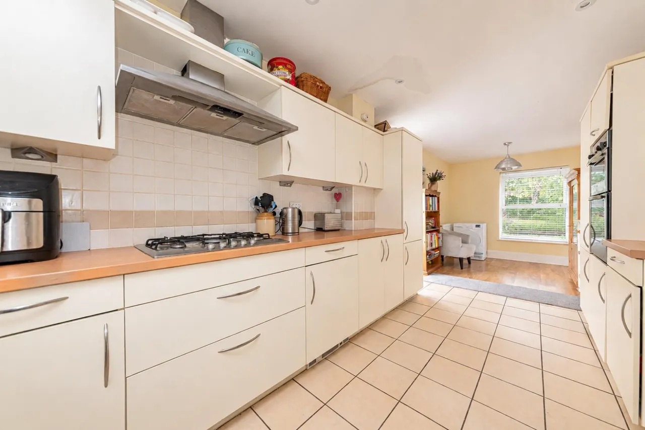 Cawett Drive, Fleet, GU51, photo 7
