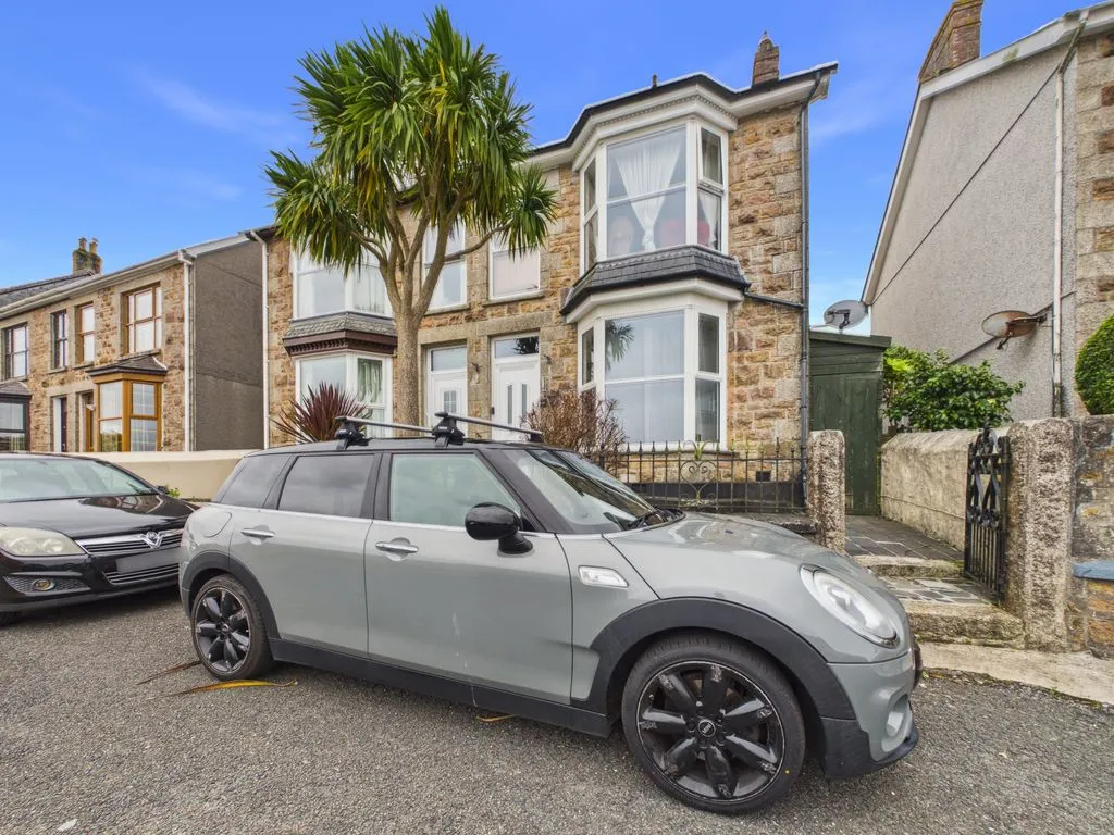 flat for sale — Atlantic Terrace, Camborne