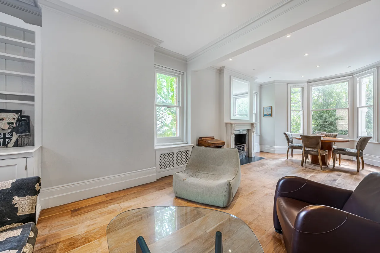 Prince of Wales Drive, Battersea, South West London, photo 5