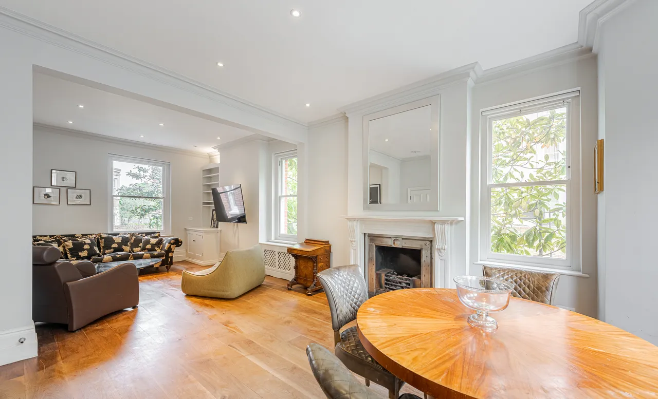 Prince of Wales Drive, Battersea, South West London, photo 6