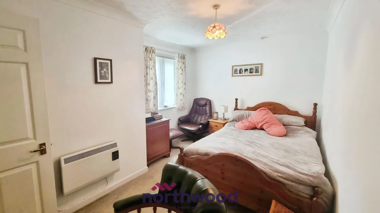 Mowbray Court, Heavitree, EX2, photo 6