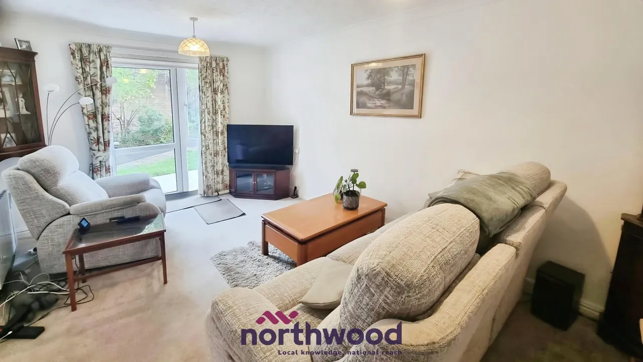 Mowbray Court, Heavitree, EX2, photo 12