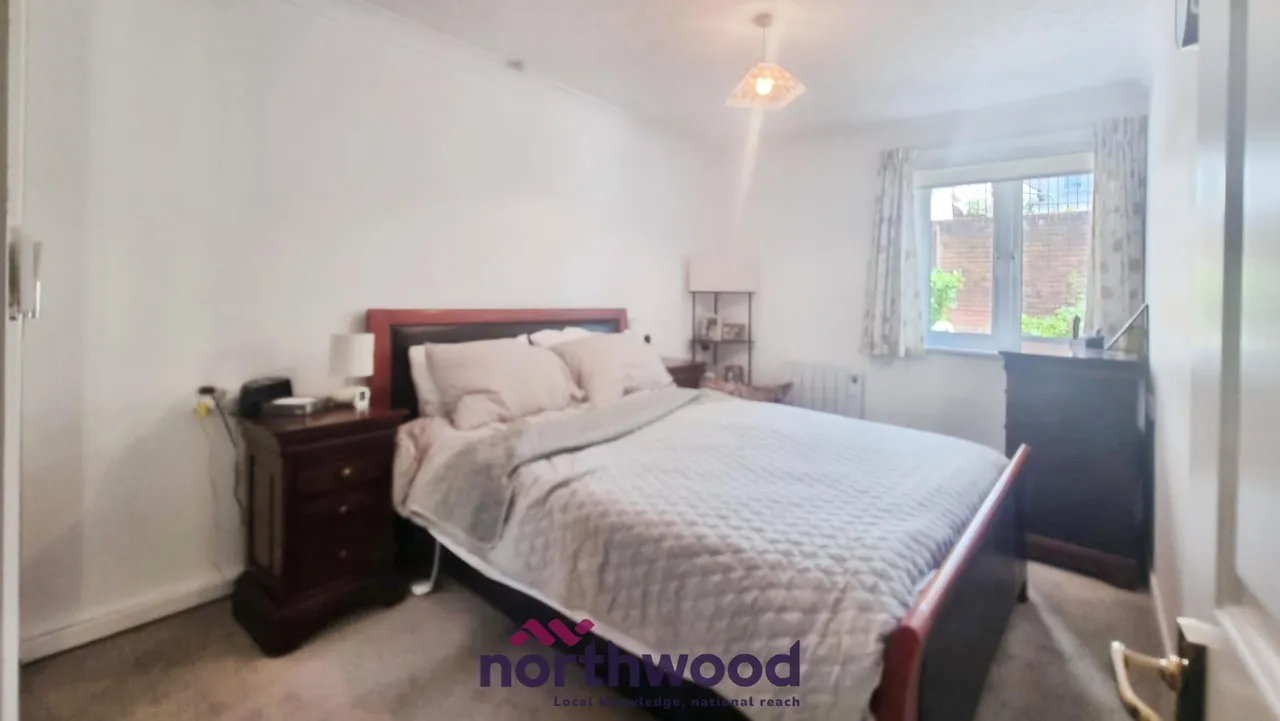 Mowbray Court, Heavitree, EX2, photo 7