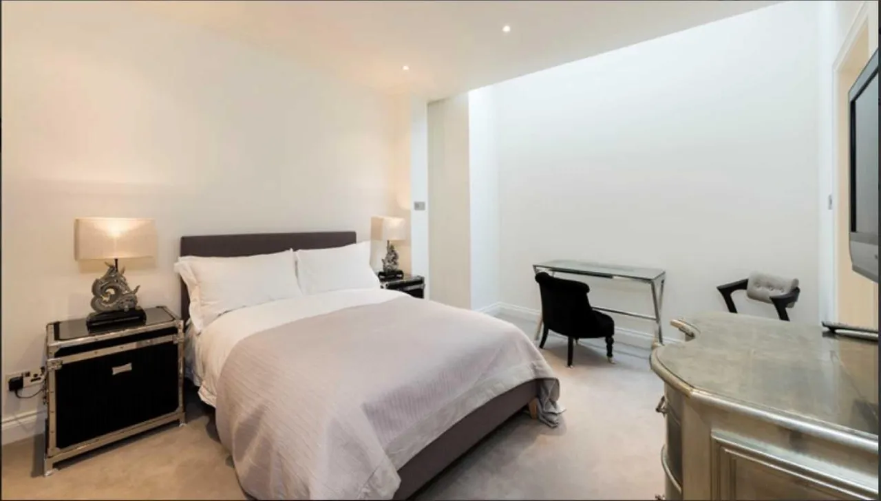 Grosvenor Hill, Mayfair, photo 4