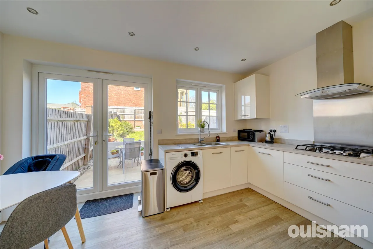 Raven Gardens, Droitwich, Worcestershire, WR9 7GE, photo 4