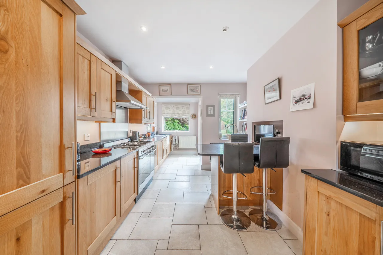 St. Martins Approach, Ruislip, HA4, photo 8