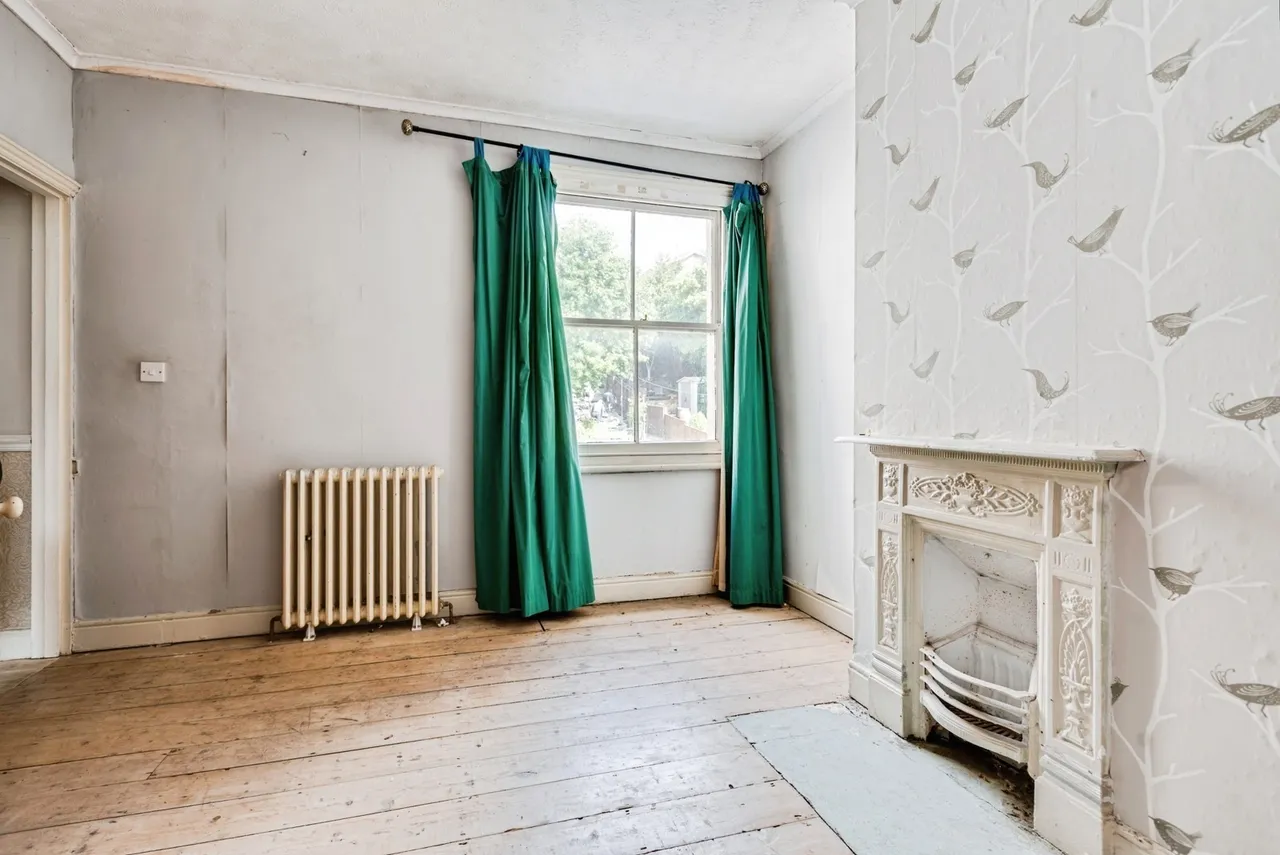 Kingshill Road, SWINDON, Wiltshire, SN1, photo 10