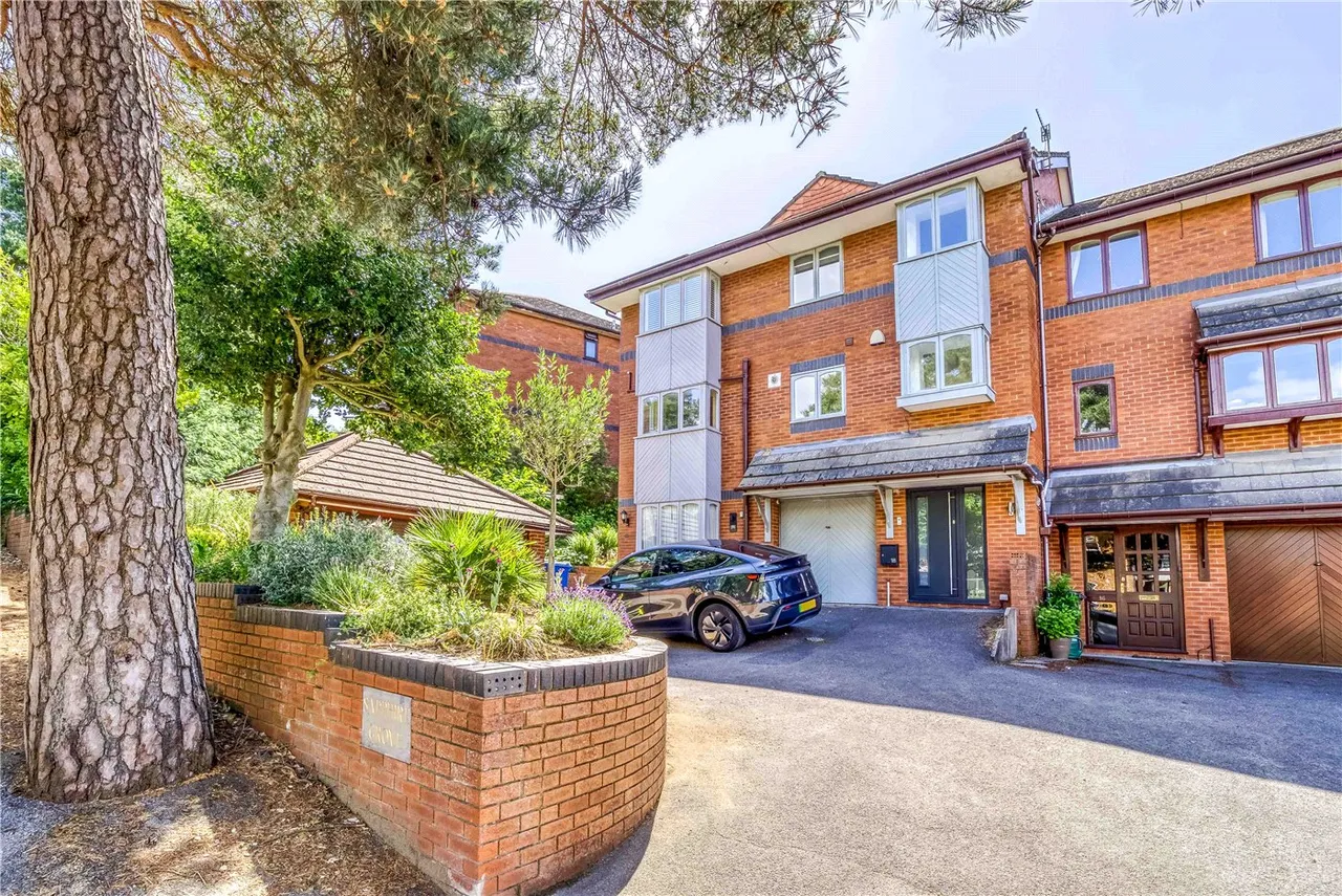 Belle Vue Road, Poole, Dorset, BH14, photo 4