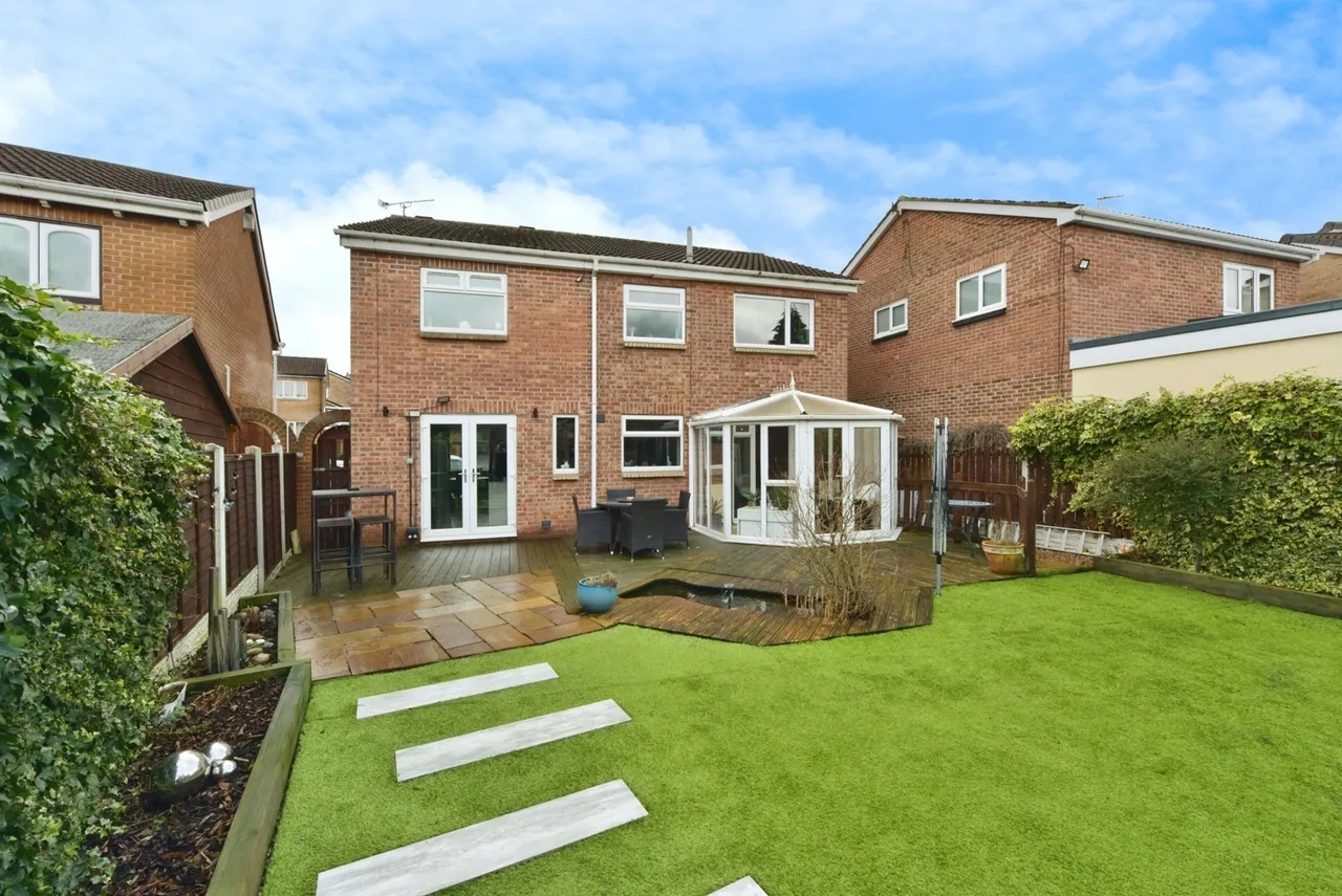 4 bed house for sale — Ringwood Road, Sothall, Sheffield, S20