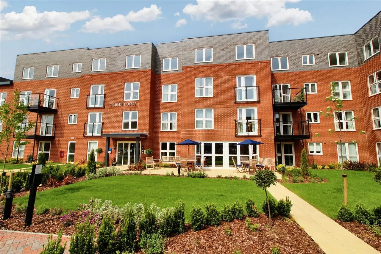 2 bed flat for sale, Wilmot Lane, Beeston, NG9