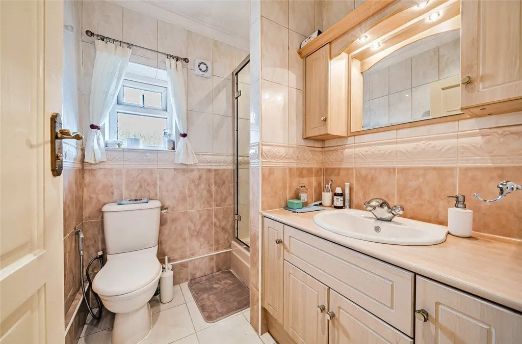 High Street, Orpington, BR6, photo 13
