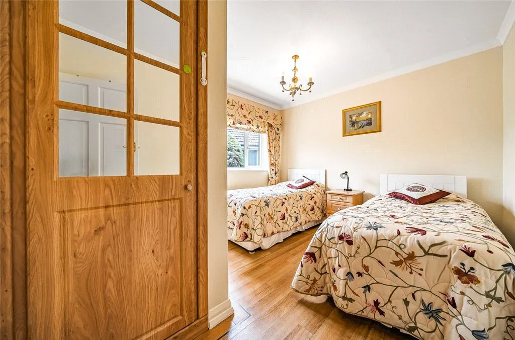 High Street, Orpington, BR6, photo 21