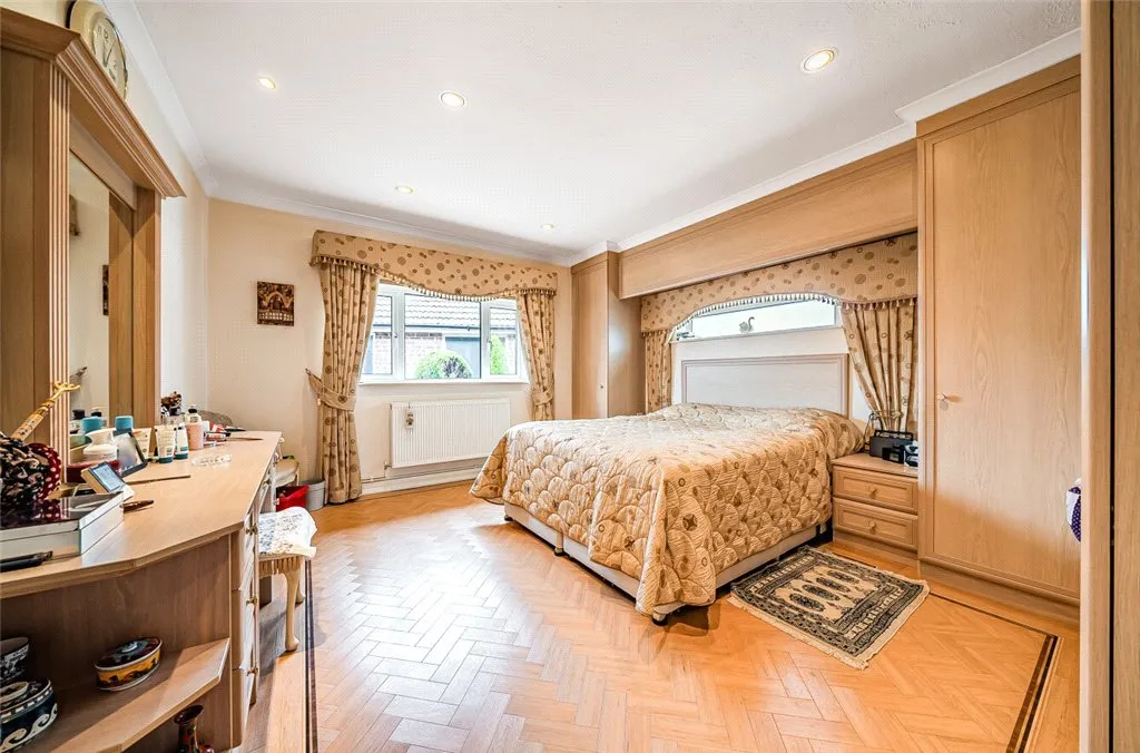 High Street, Orpington, BR6, photo 19