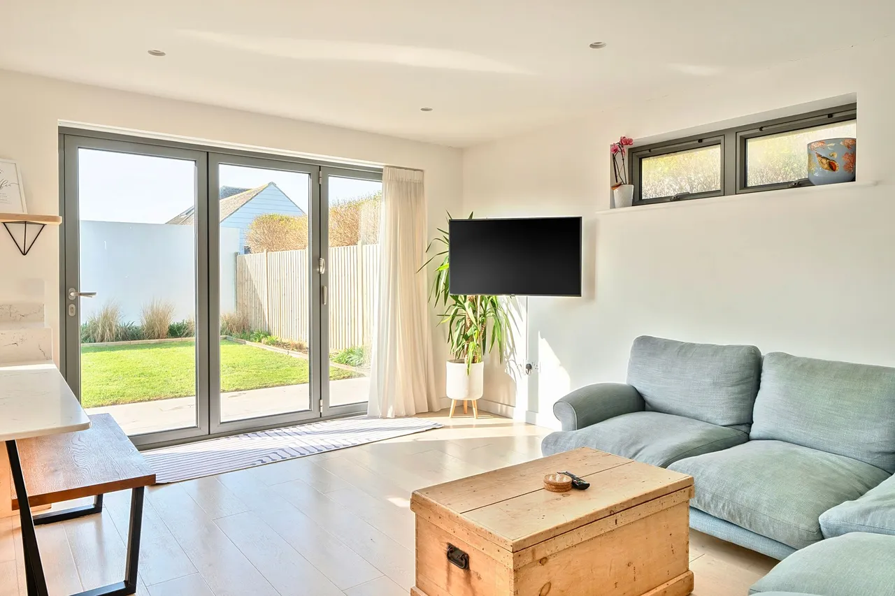 Seafields, Bracklesham Bay, PO20, photo 4