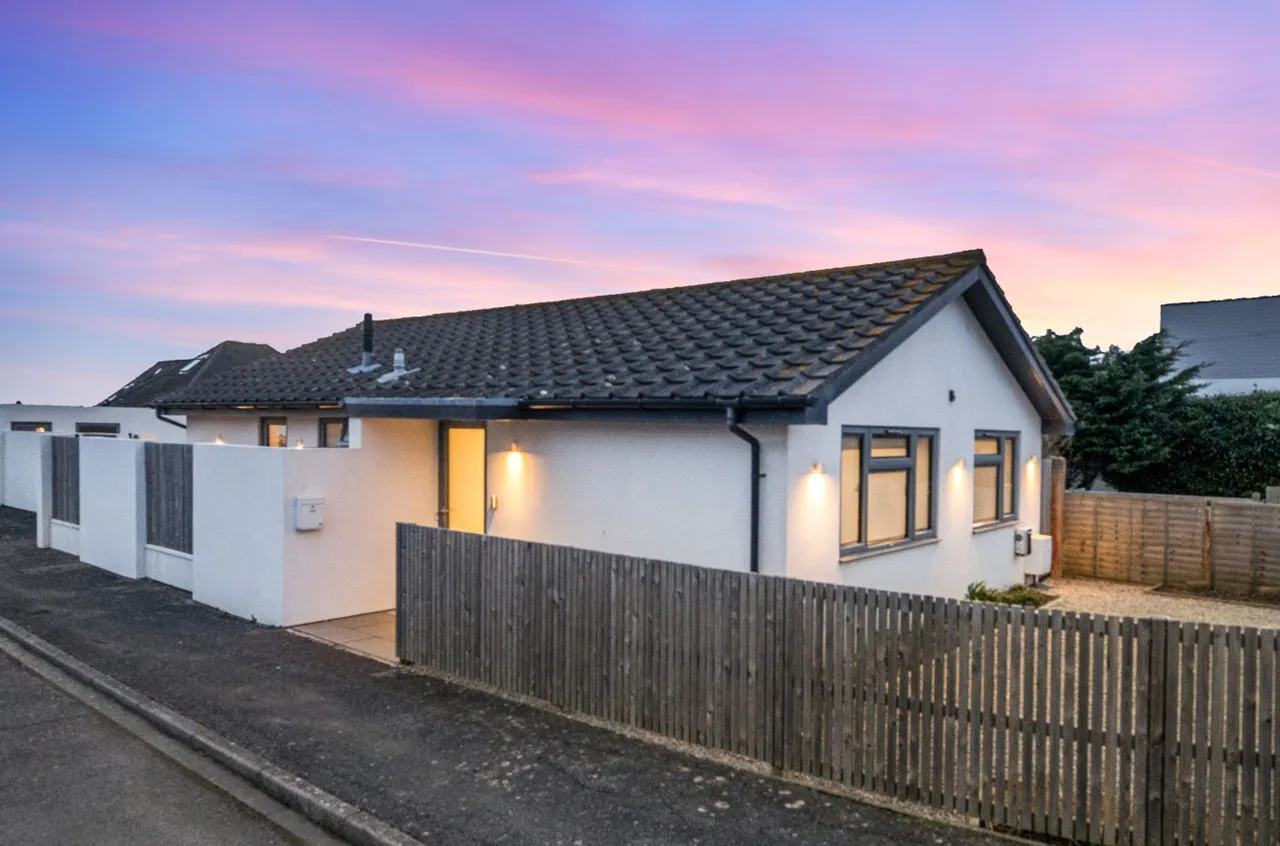 Seafields, Bracklesham Bay, PO20, photo 17