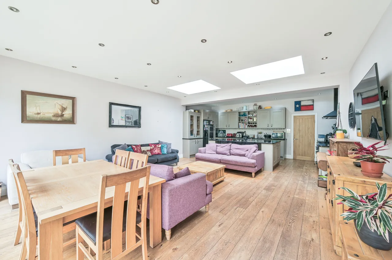 10 Wise Lane, London, photo 2