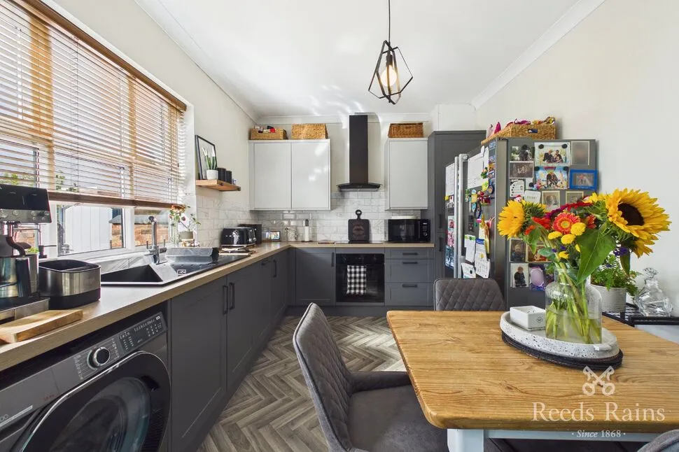 Warrington Road, Wigan, WN3, photo 3