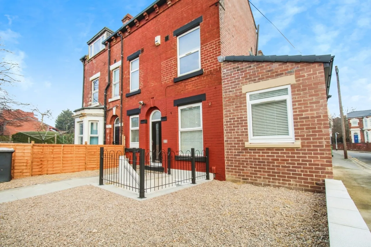 Ebor Place, Hyde Park, LS6, photo 2