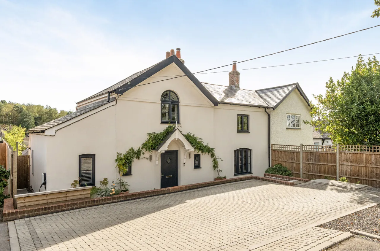 4 bed house for sale, Mortimers Lane, Fair Oak, SO50