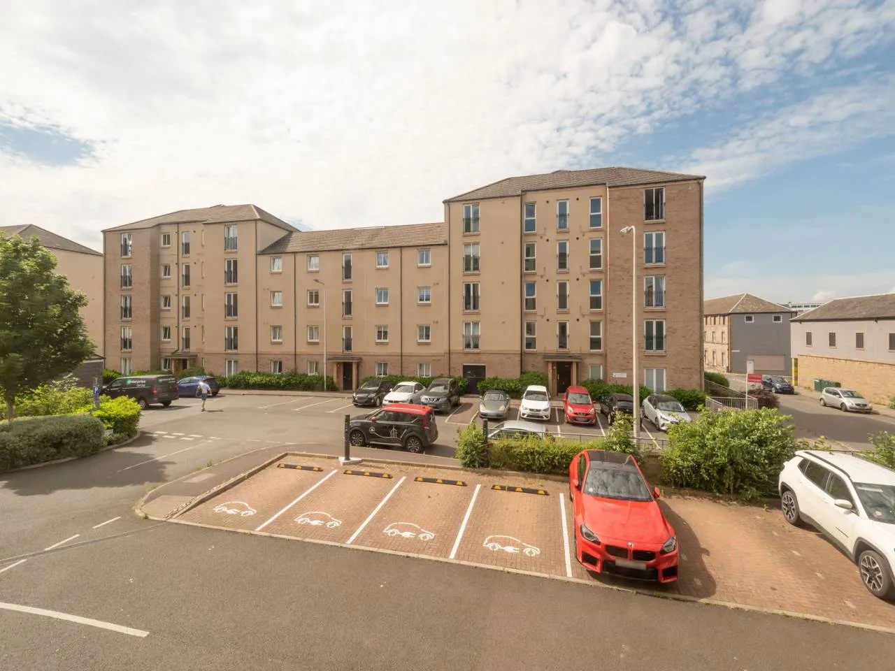 Newhaven Road, Newhaven, Edinburgh, EH6 5PF, photo 13
