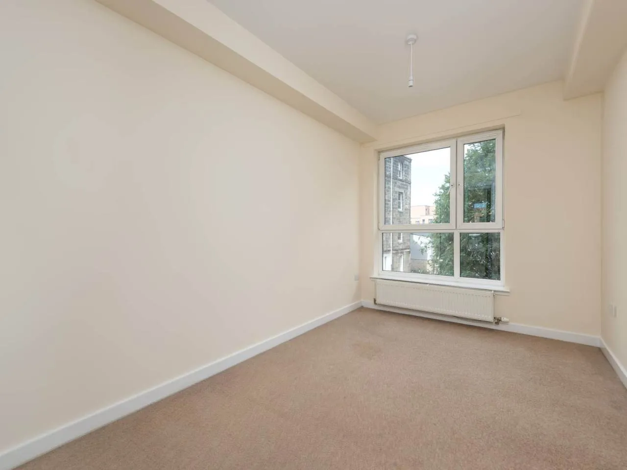 Newhaven Road, Newhaven, Edinburgh, EH6 5PF, photo 6