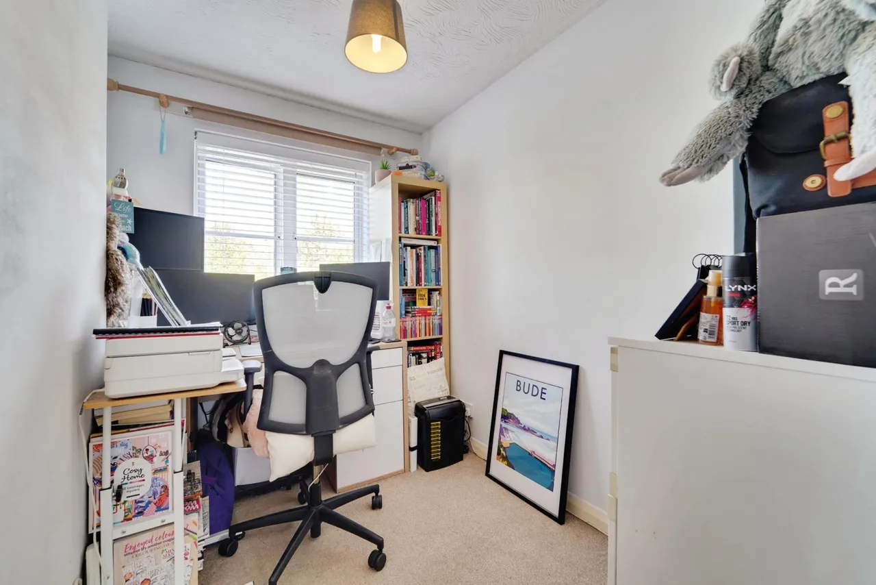 Thor Drive, Bedford, MK41, photo 19