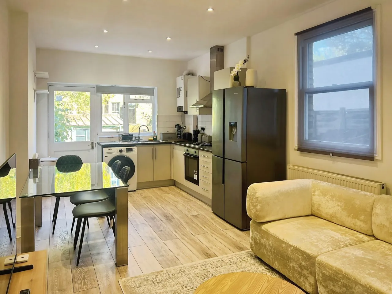 Northfield Avenue, Ealing, W13, photo 2
