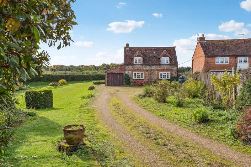 Rockwell End Hambleden, Nr Marlow RG9 6NG, photo 4