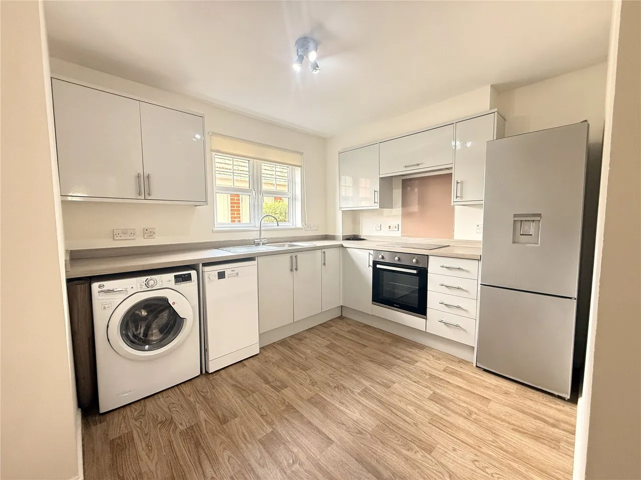 Bewick Gardens, Chichester, PO19, photo 4