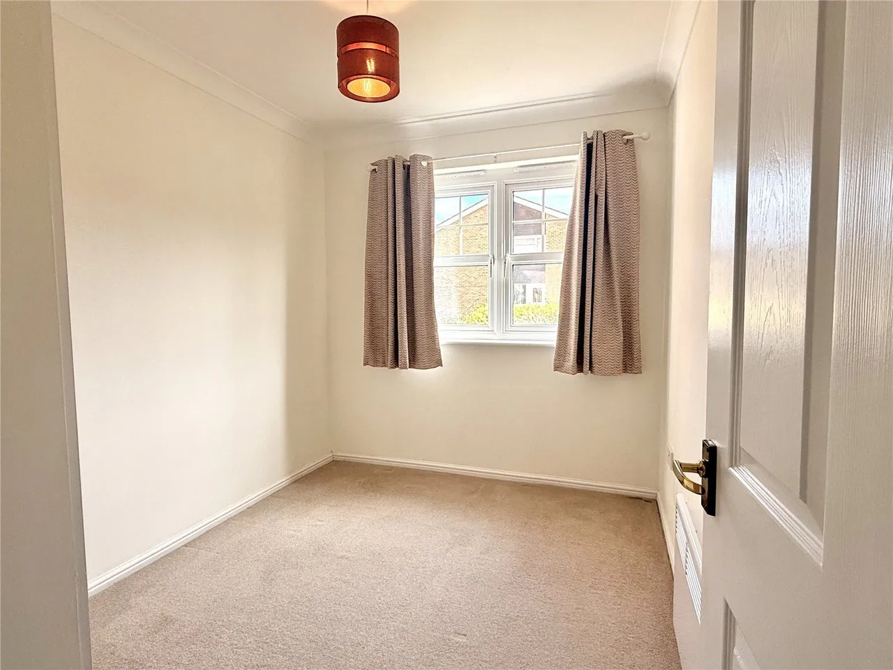 Bewick Gardens, Chichester, PO19, photo 7